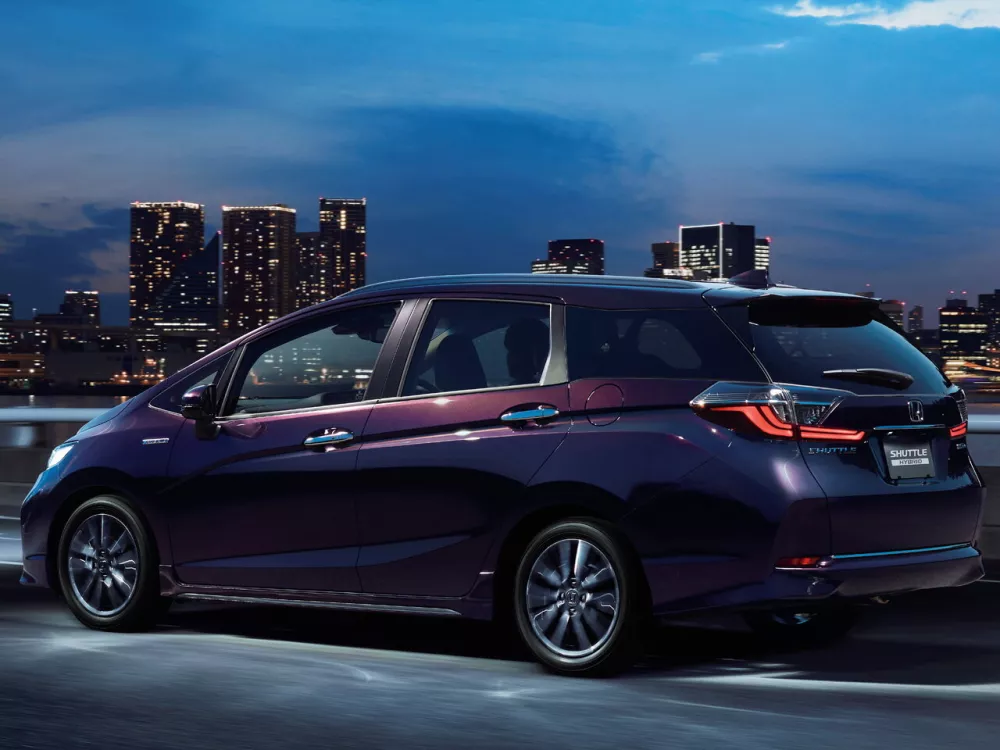 Автомобиль Honda Shuttle II Рестайлинг Универсал (5 дверей)