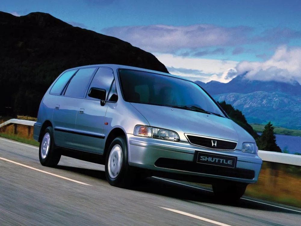 Автомобиль Honda Shuttle I Компактвэн