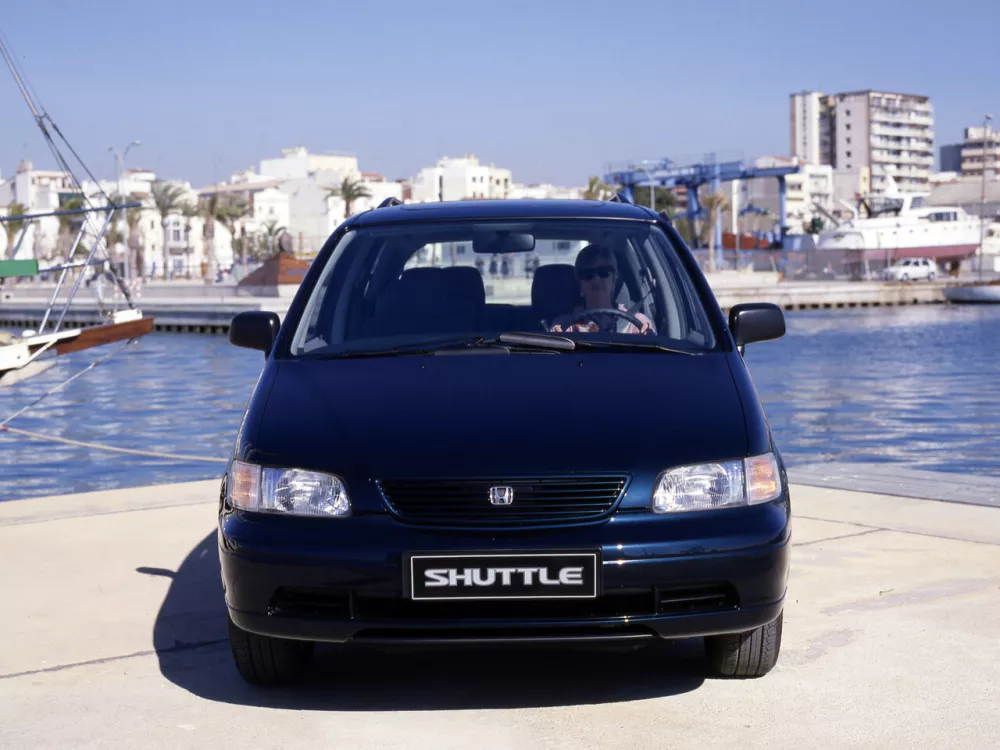 Автомобиль Honda Shuttle I Компактвэн