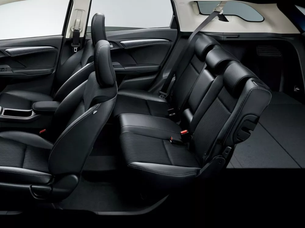 Автомобиль Honda Shuttle II Универсал (5 дверей)