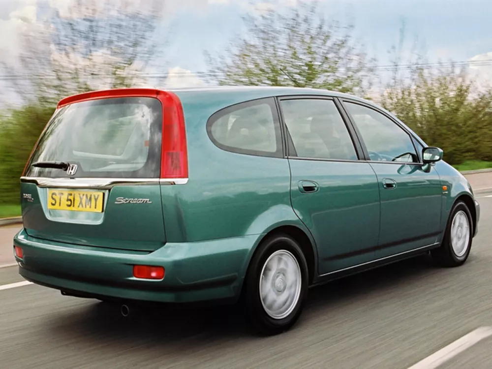 Автомобиль Honda Stream I Компактвэн