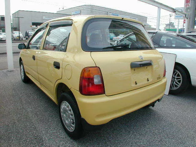 Автомобиль Honda Today II Седан