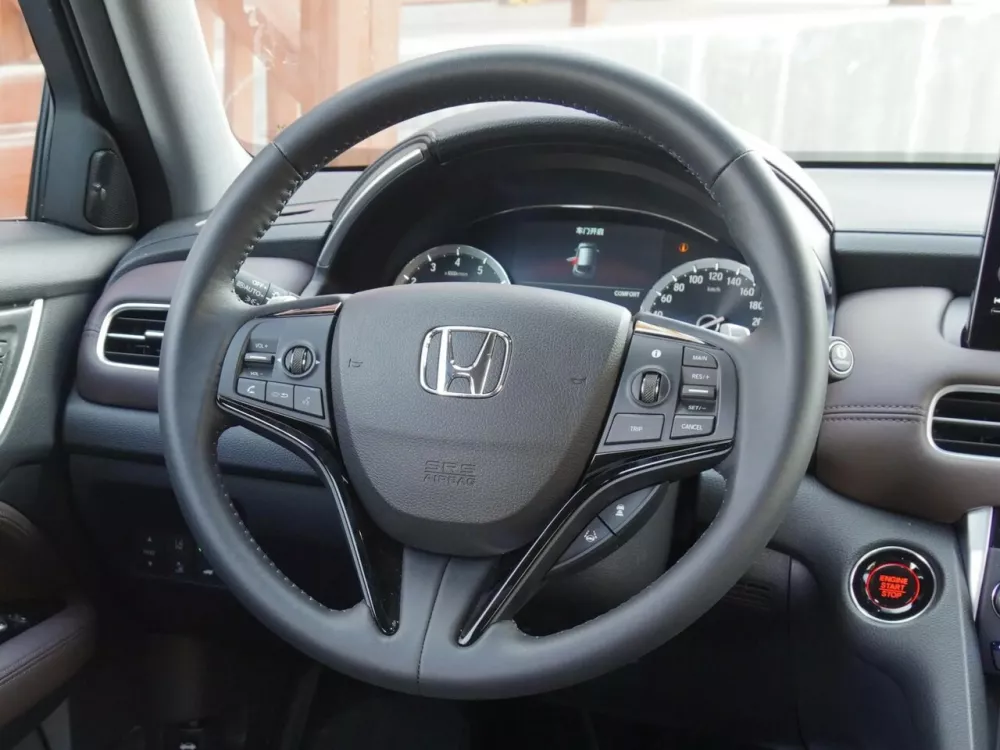 Автомобиль Honda UR-V I Рестайлинг 2 Внедорожник (5 дверей)