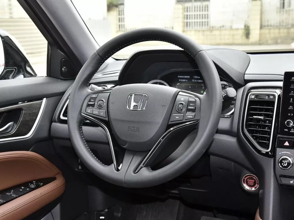 Автомобиль Honda UR-V I Рестайлинг Внедорожник (5 дверей)