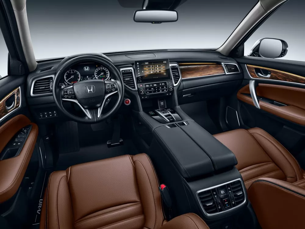 Автомобиль Honda UR-V I Внедорожник (5 дверей)
