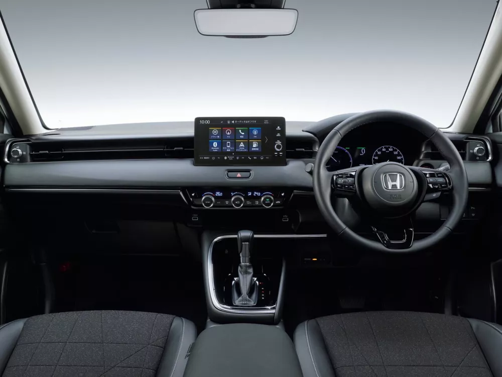 Автомобиль Honda Vezel II Внедорожник (5 дверей)