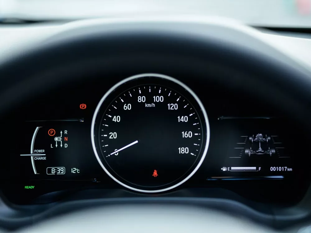 Автомобиль Honda Vezel I Рестайлинг Внедорожник (5 дверей)