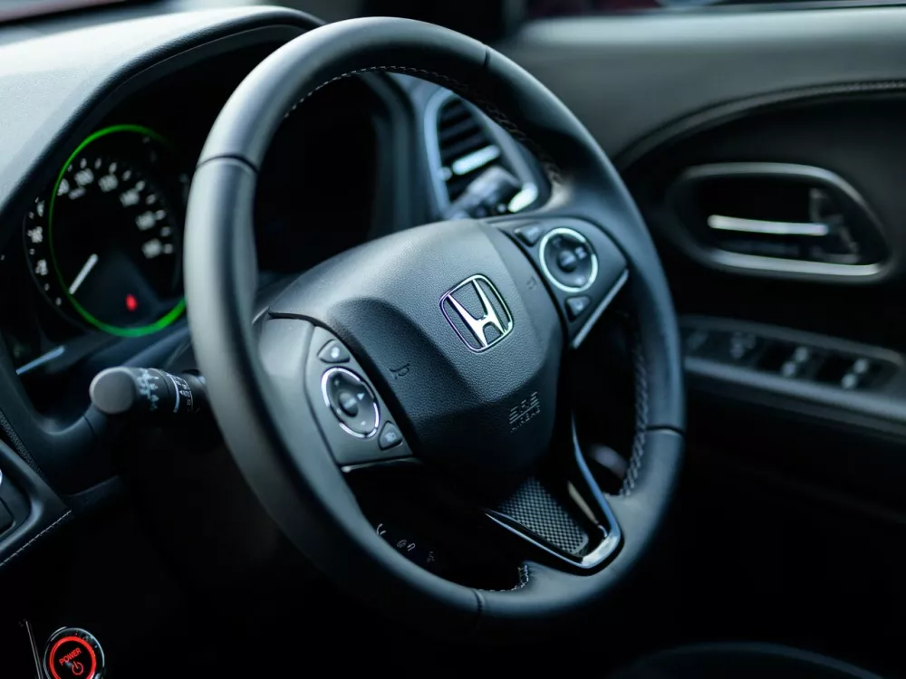 Автомобиль Honda Vezel I Рестайлинг Внедорожник (5 дверей)