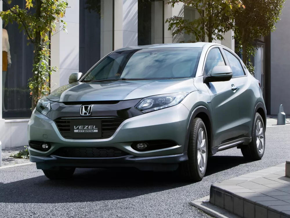 Автомобиль Honda Vezel I Внедорожник (5 дверей)