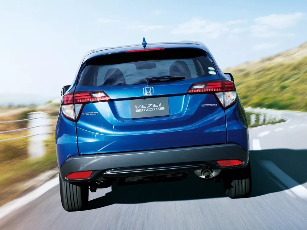 Автомобиль Honda Vezel I Внедорожник (5 дверей)