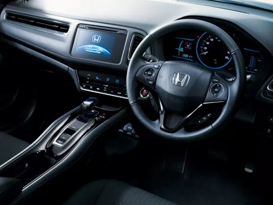 Автомобиль Honda Vezel I Внедорожник (5 дверей)
