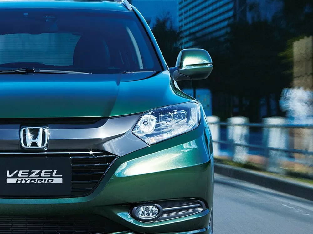 Автомобиль Honda Vezel I Внедорожник (5 дверей)
