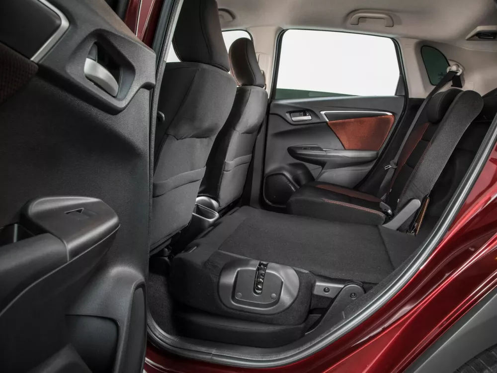 Автомобиль Honda WR-V I Внедорожник (5 дверей)