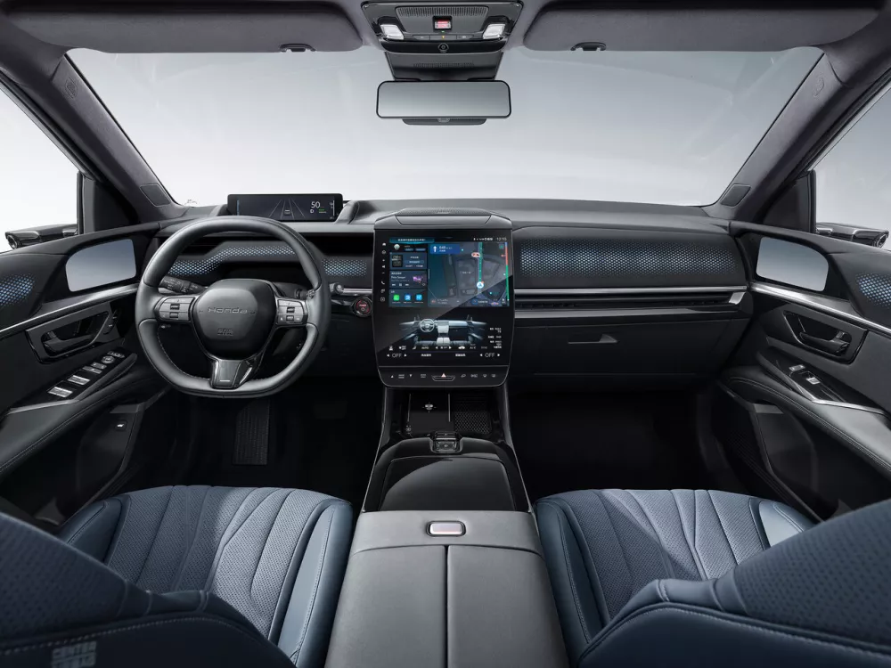 Автомобиль Honda Ye P7 Внедорожник (5 дверей)