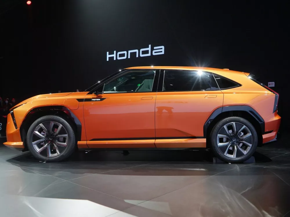 Автомобиль Honda Ye S7 Внедорожник (5 дверей)
