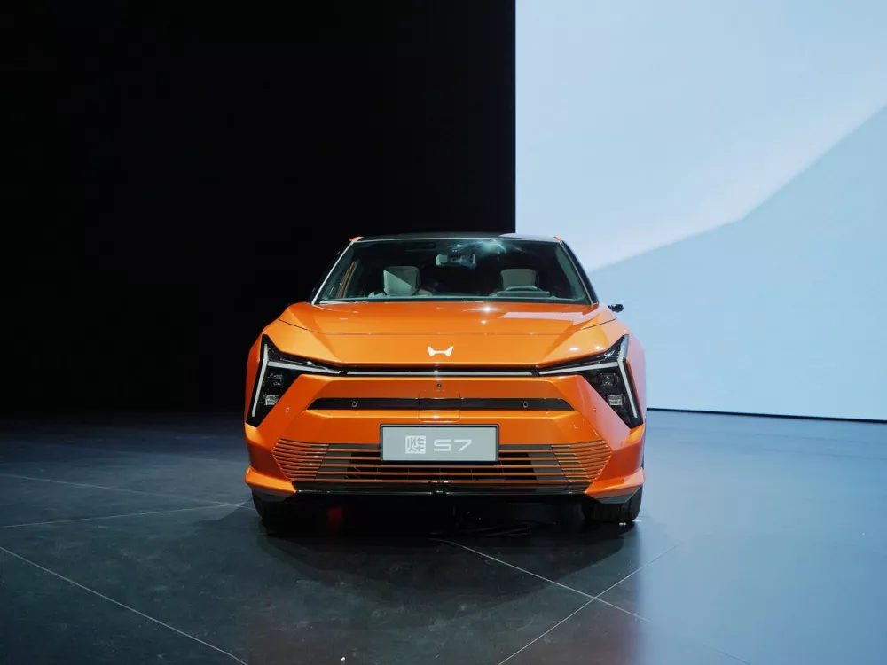 Автомобиль Honda Ye S7 Внедорожник (5 дверей)