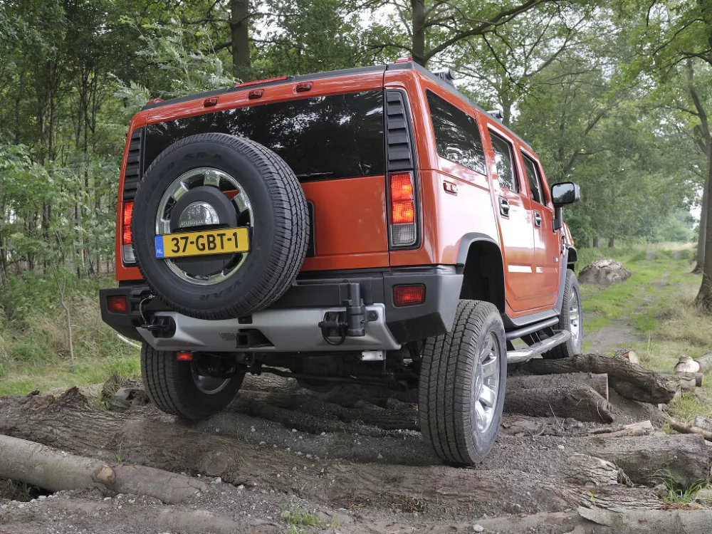 Автомобиль Hummer H2 I Рестайлинг Внедорожник (5 дверей)