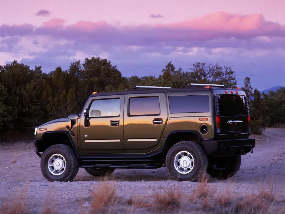 Автомобиль Hummer H2 I Внедорожник (5 дверей)