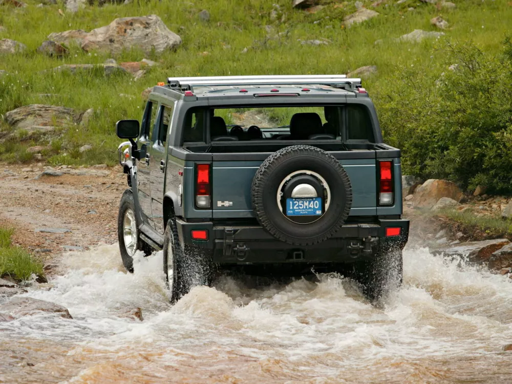Автомобиль Hummer H2 I Рестайлинг Пикап Двойная кабина