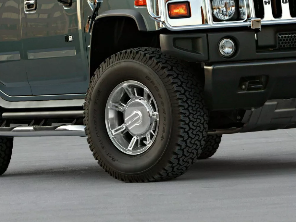 Автомобиль Hummer H2 I Пикап Двойная кабина