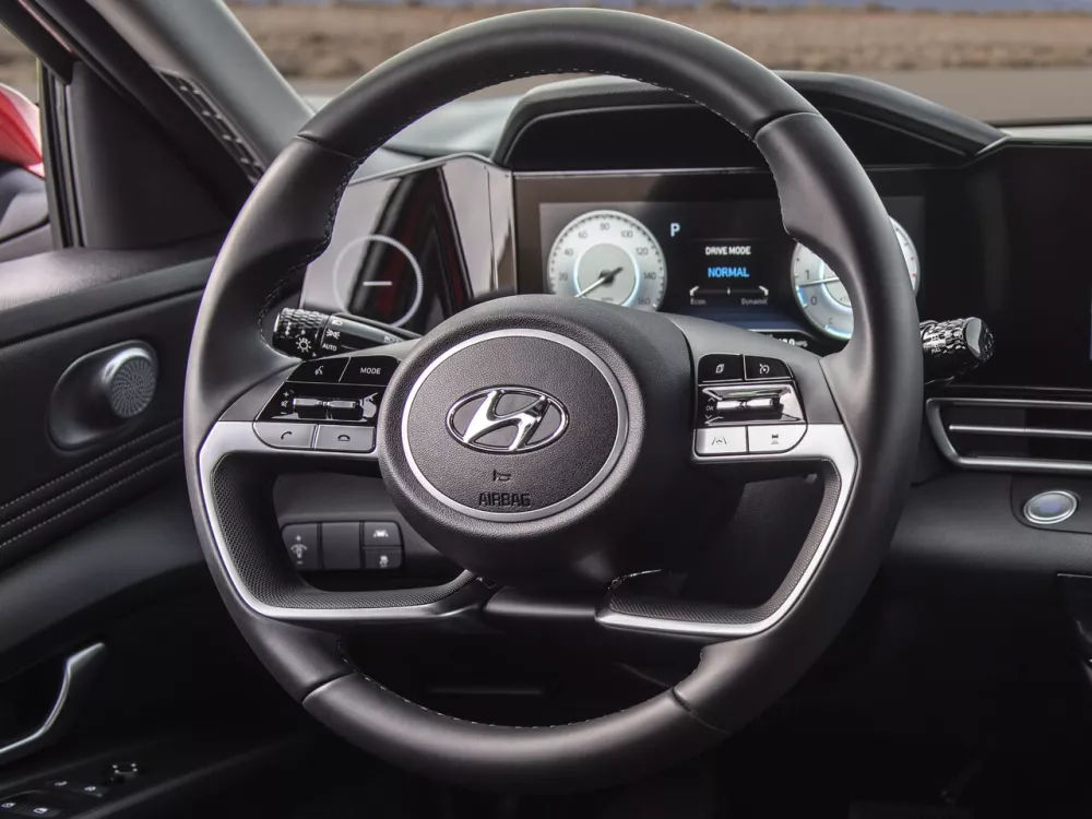 Автомобиль Hyundai Avante VII Седан