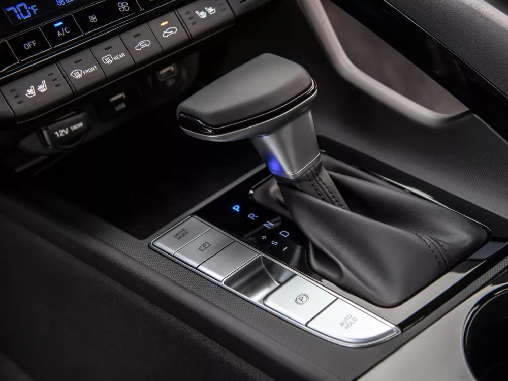 Автомобиль Hyundai Avante VII Седан