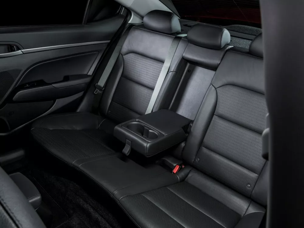 Автомобиль Hyundai Avante VI Седан