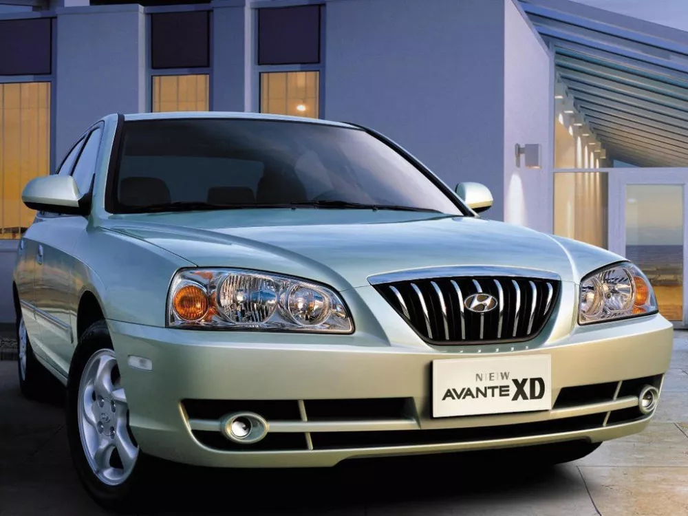 Автомобиль Hyundai Avante III Рестайлинг Седан