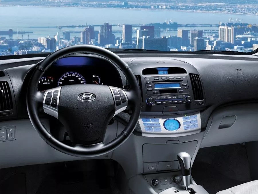Автомобиль Hyundai Avante IV Седан
