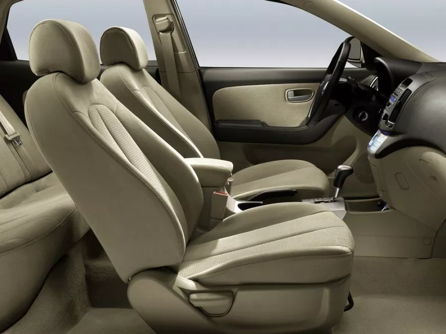 Автомобиль Hyundai Avante IV Седан