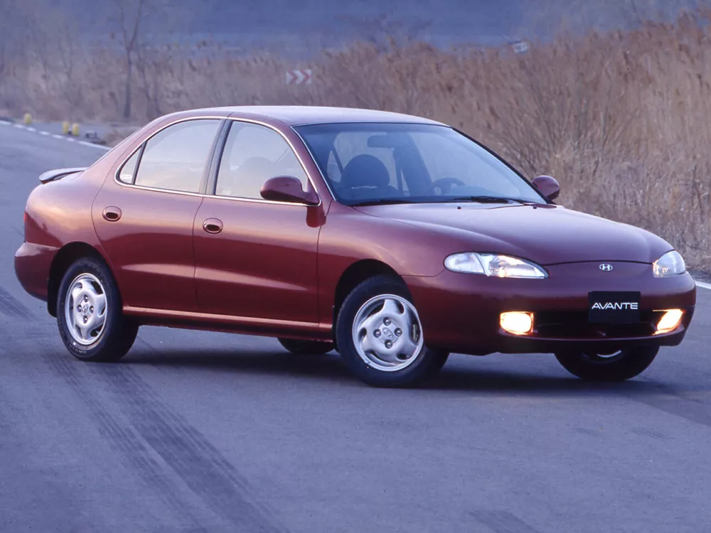 Автомобиль Hyundai Avante II Седан