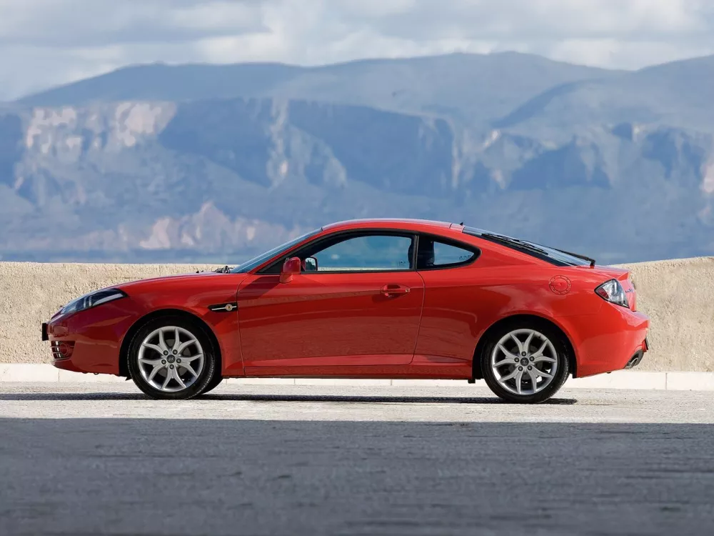 Автомобиль Hyundai Coupe II (GK) Рестайлинг Купе