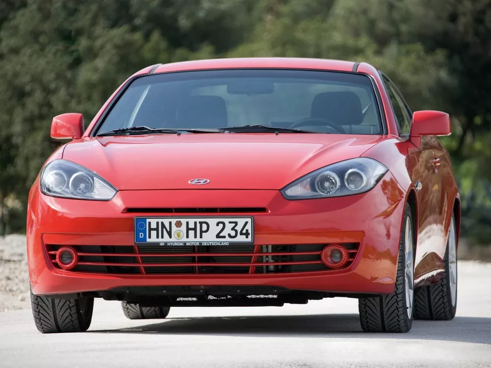 Автомобиль Hyundai Coupe II (GK) Рестайлинг Купе