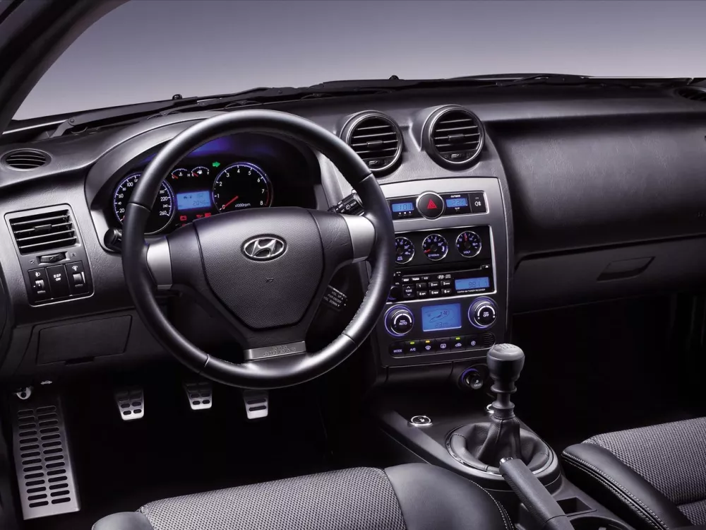 Автомобиль Hyundai Coupe II (GK) Рестайлинг Купе