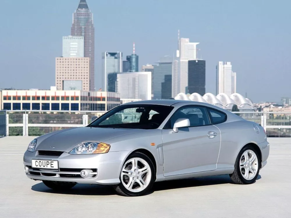 Автомобиль Hyundai Coupe II (GK) Купе