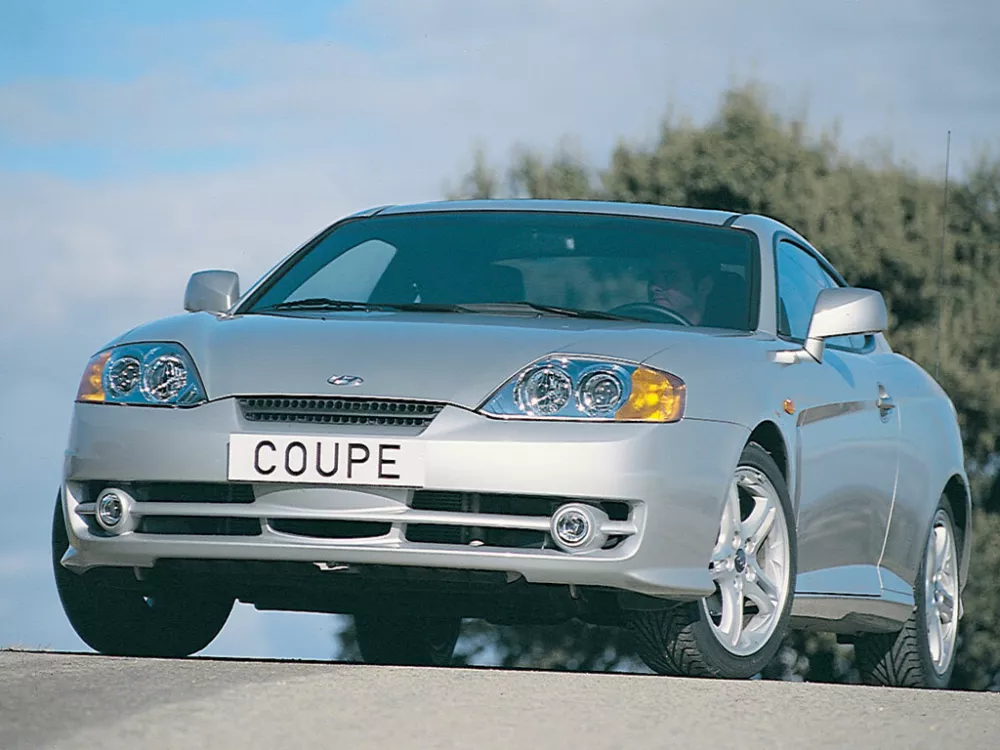 Автомобиль Hyundai Coupe II (GK) Купе