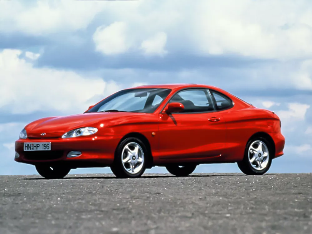 Автомобиль Hyundai Coupe I (RD) Купе