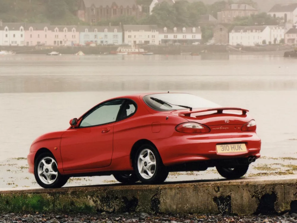 Автомобиль Hyundai Coupe I (RD) Купе
