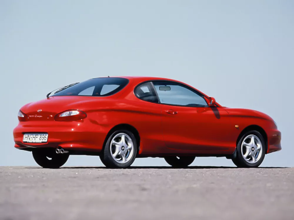 Автомобиль Hyundai Coupe I (RD) Купе