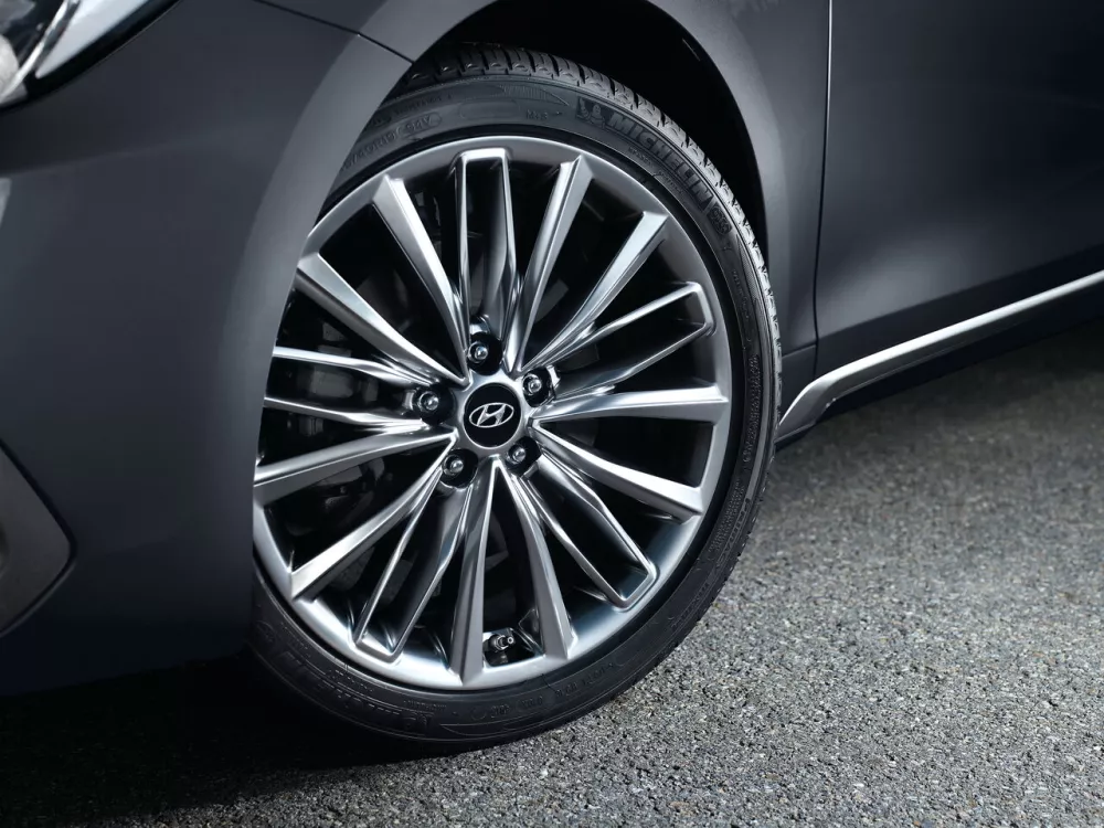 Автомобиль Hyundai Grandeur VI Седан