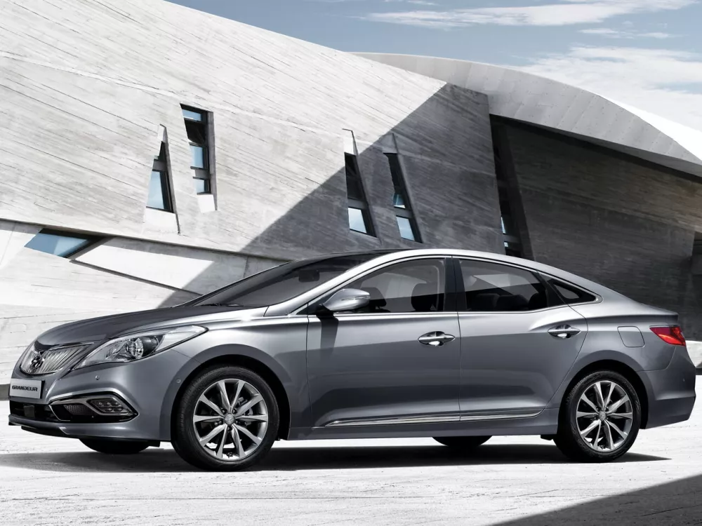 Автомобиль Hyundai Grandeur V Седан