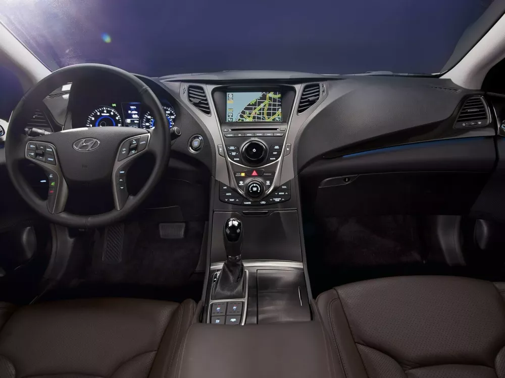Автомобиль Hyundai Grandeur V Седан