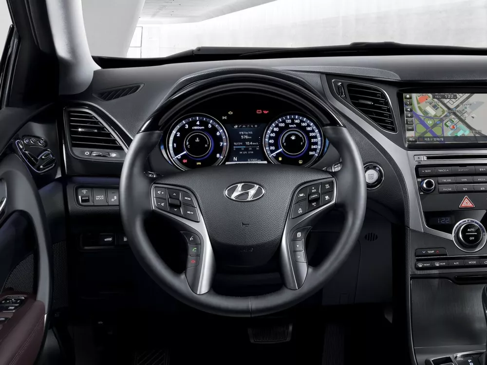 Автомобиль Hyundai Grandeur V Седан