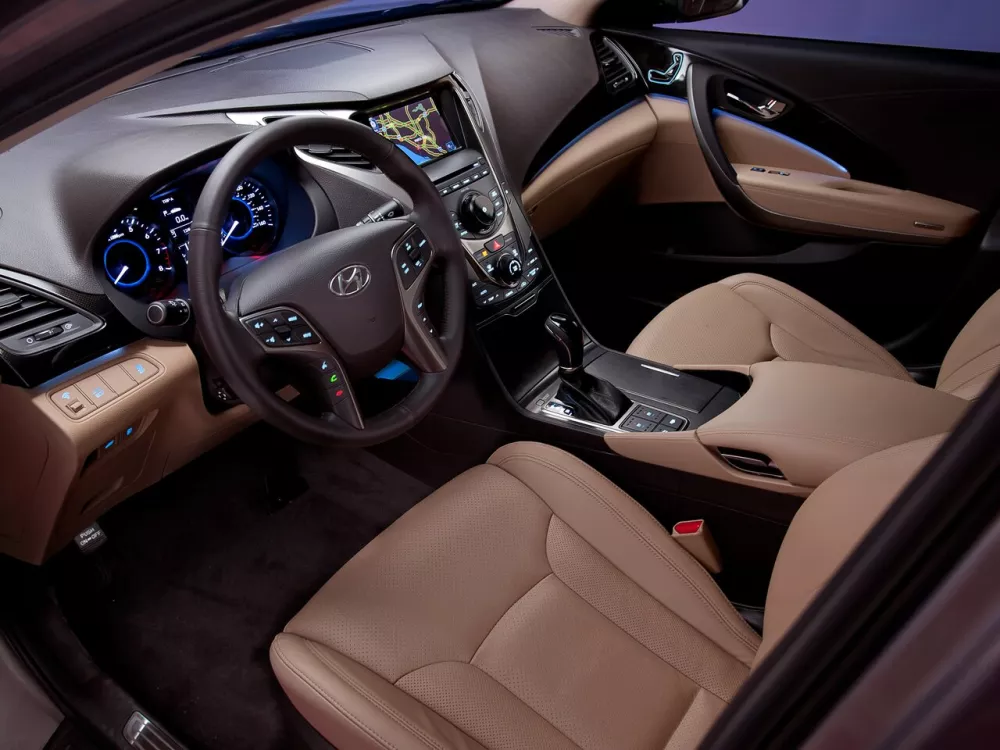 Автомобиль Hyundai Grandeur V Седан