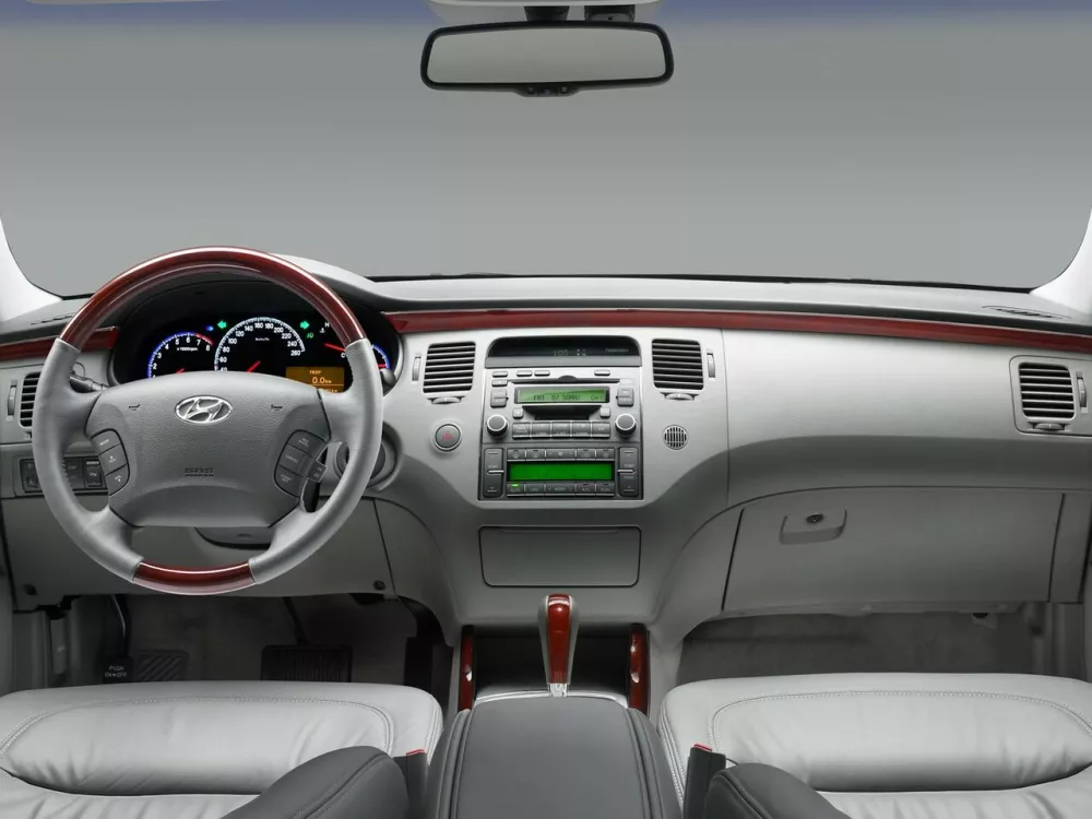 Автомобиль Hyundai Grandeur IV Седан