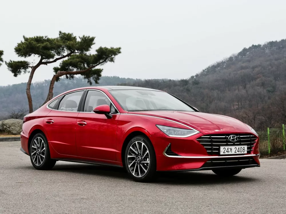 Автомобиль Hyundai Sonata VIII (DN8) Седан