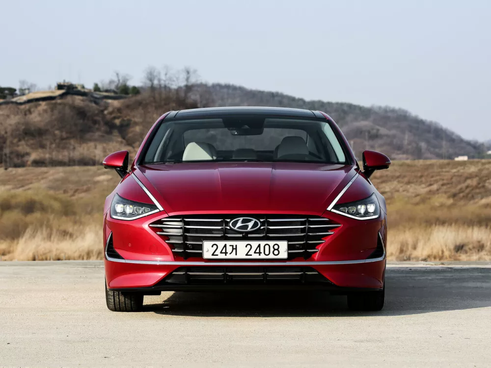 Автомобиль Hyundai Sonata VIII (DN8) Седан