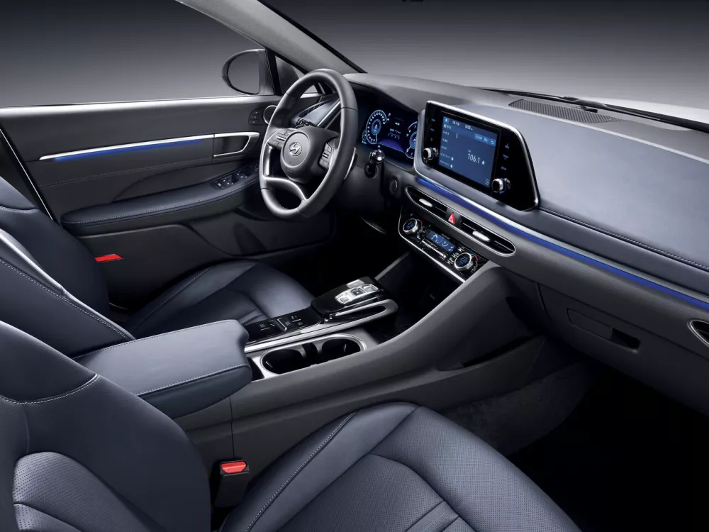 Автомобиль Hyundai Sonata VIII (DN8) Седан