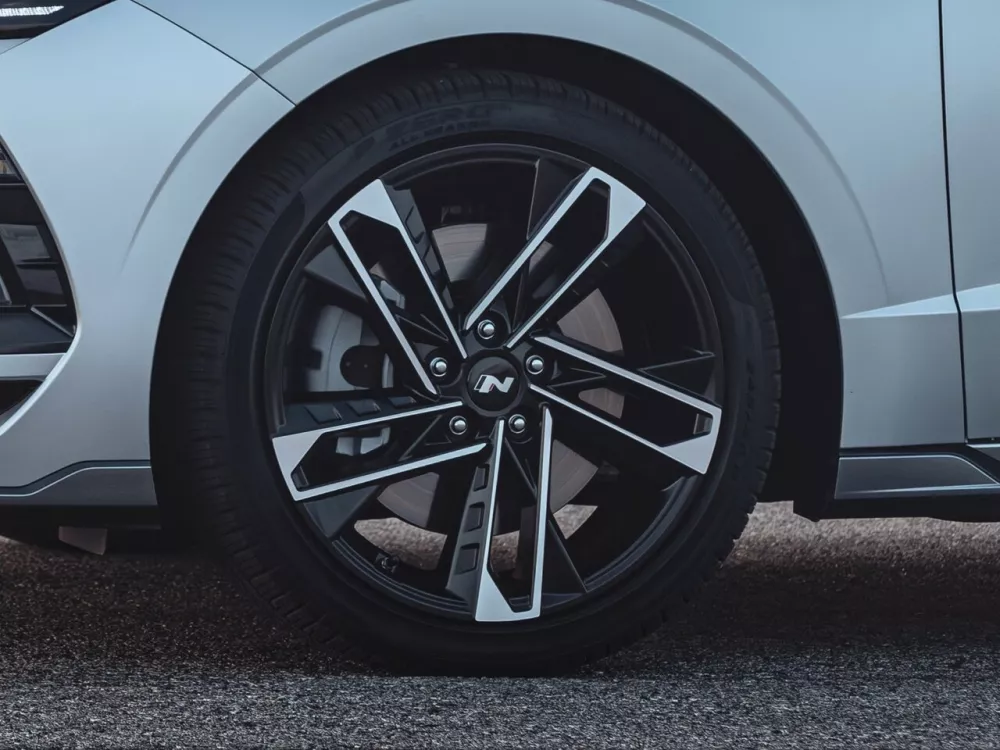 Автомобиль Hyundai Sonata VIII (DN8) Рестайлинг Седан