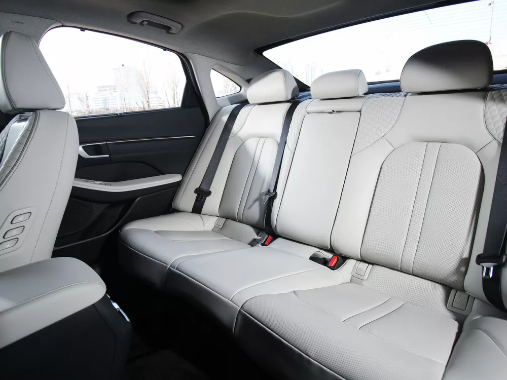 Автомобиль Hyundai Sonata VIII (DN8) Седан